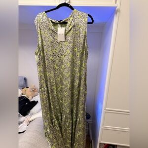 Saint + Sofia Floral Dress